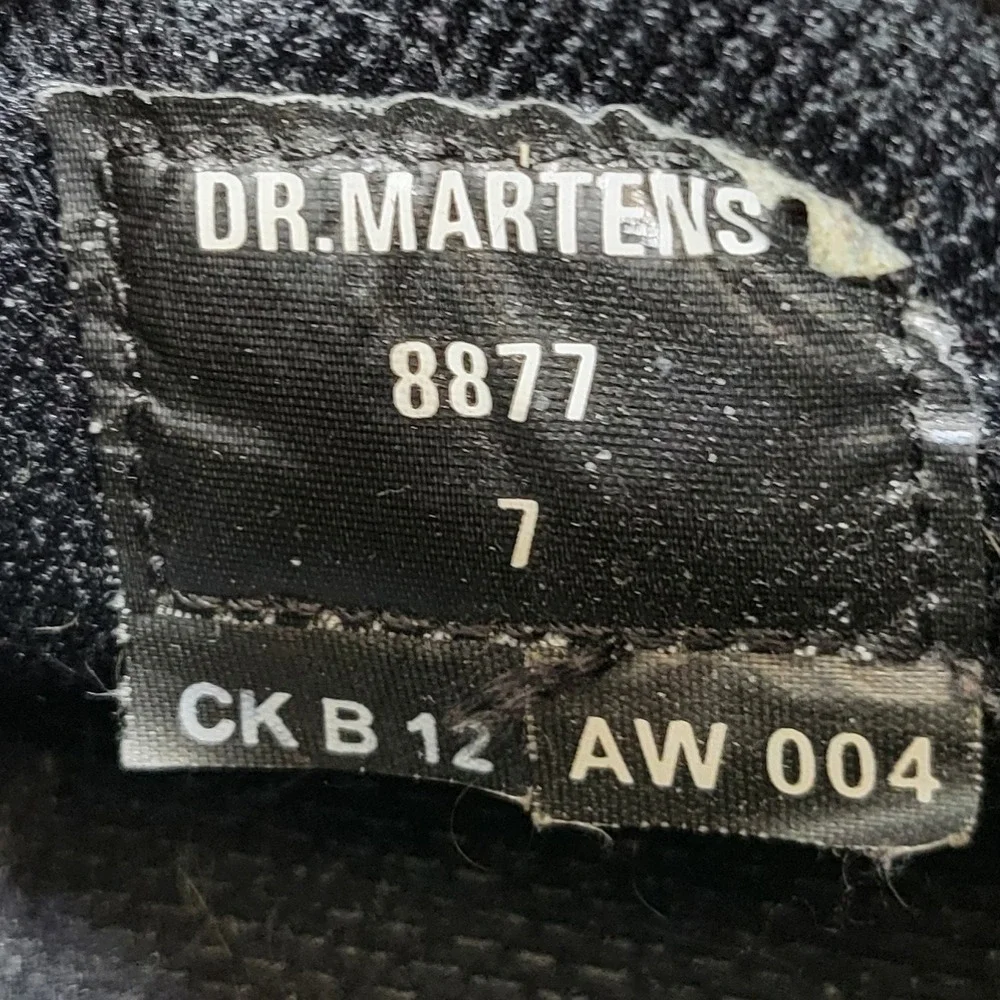 Dr. Martens Men's 8877 Steel Toe‎ Made in England Vintage Work Boots UK 7 US 8